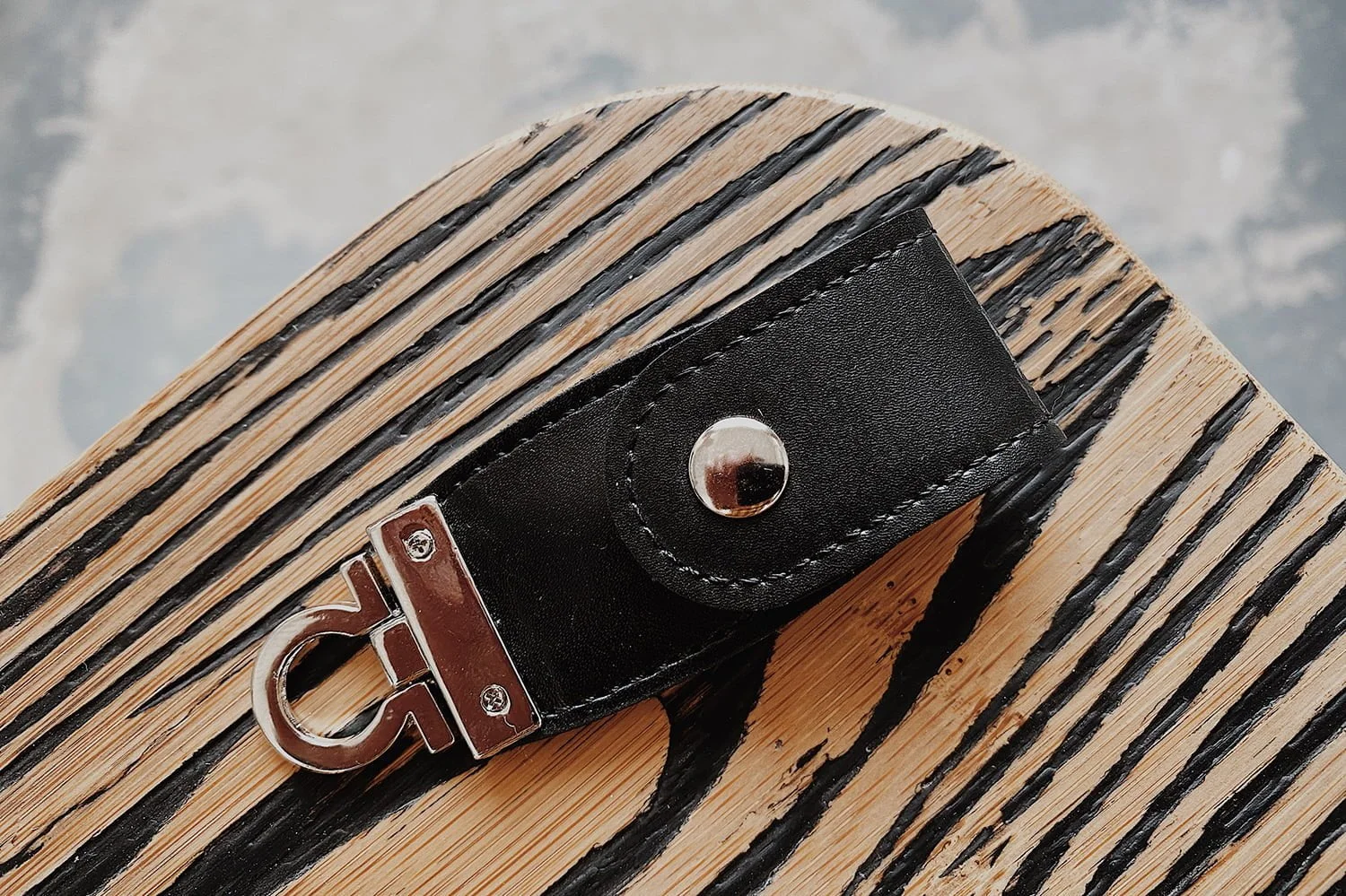 leather clip usb