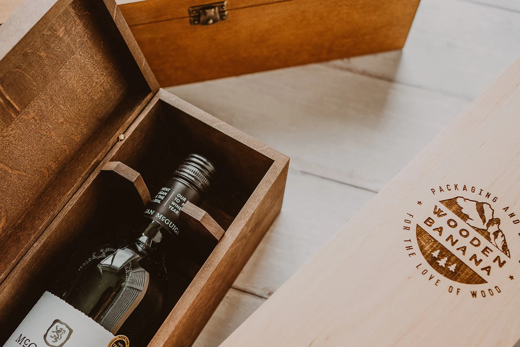 Personalised wine box 4